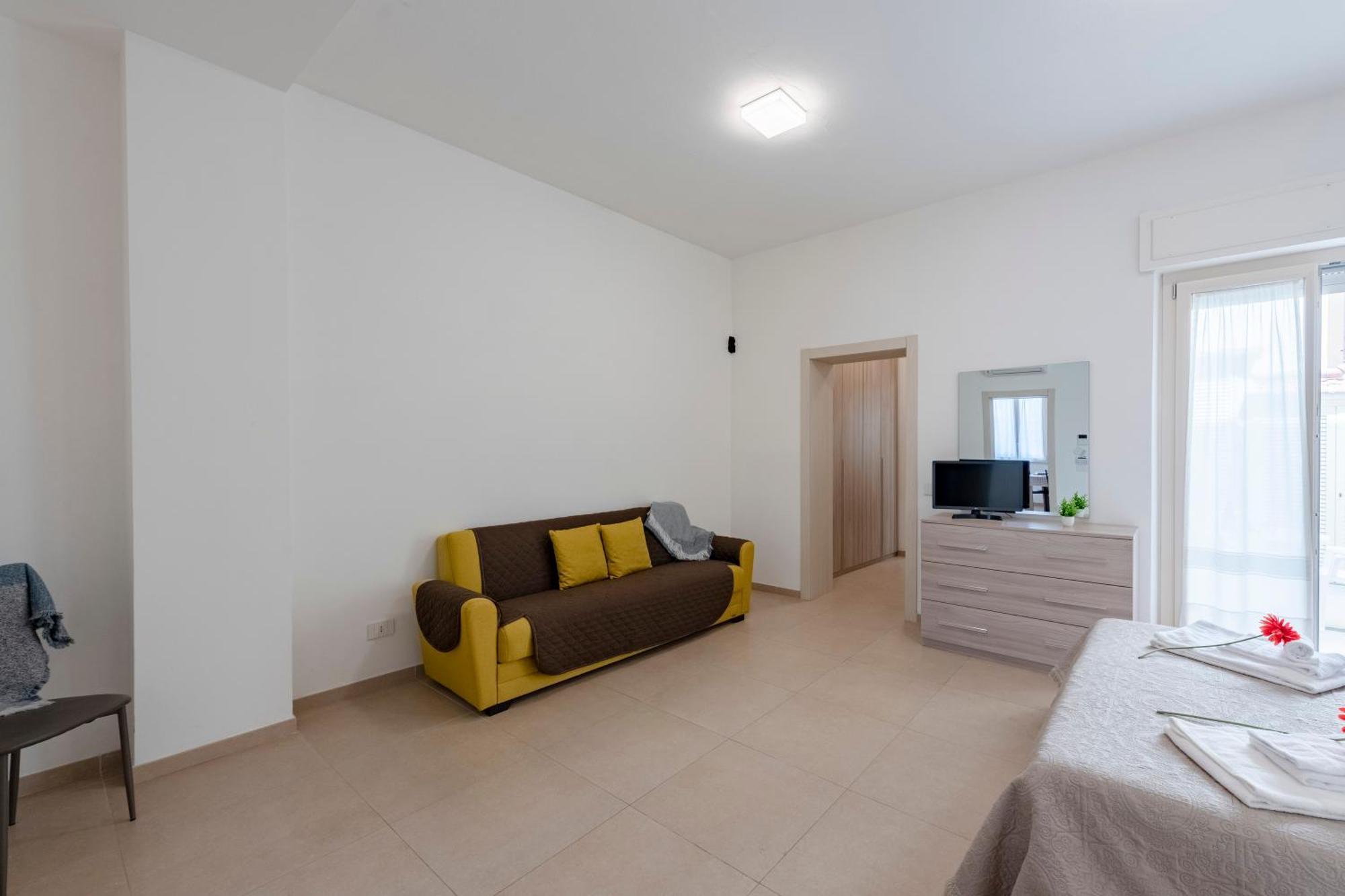 Suite Ondina Viareggio Apartments Екстериор снимка