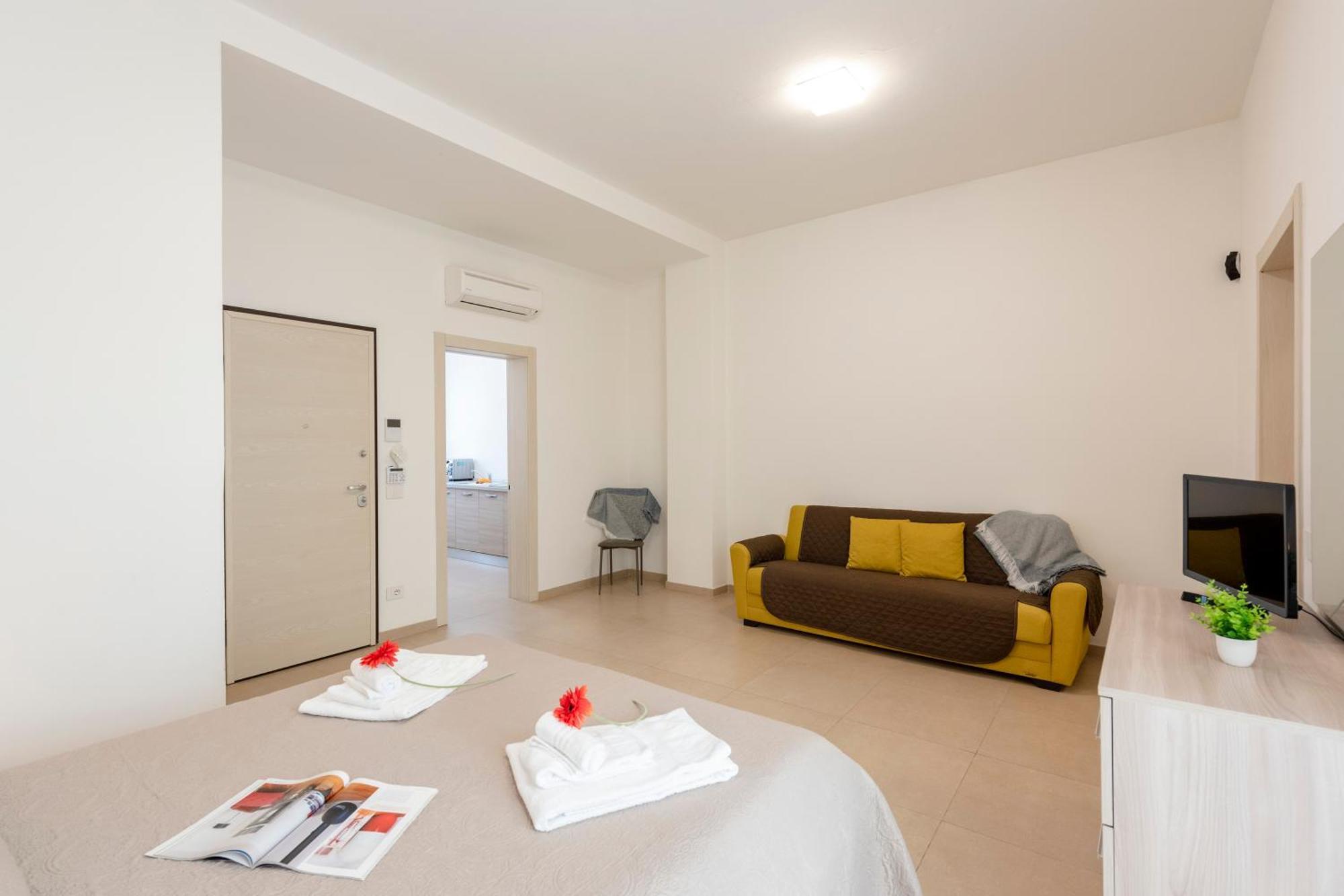 Suite Ondina Viareggio Apartments Екстериор снимка