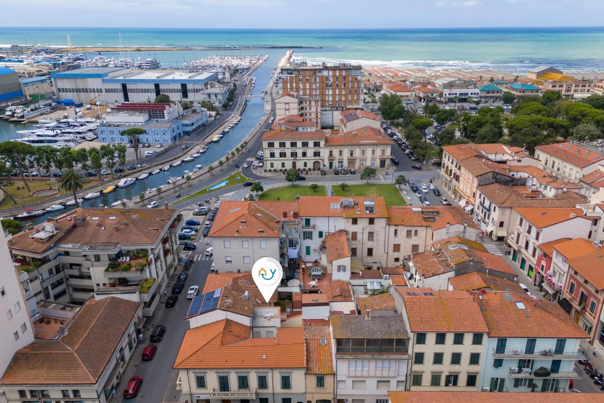 Suite Ondina Viareggio Apartments Екстериор снимка