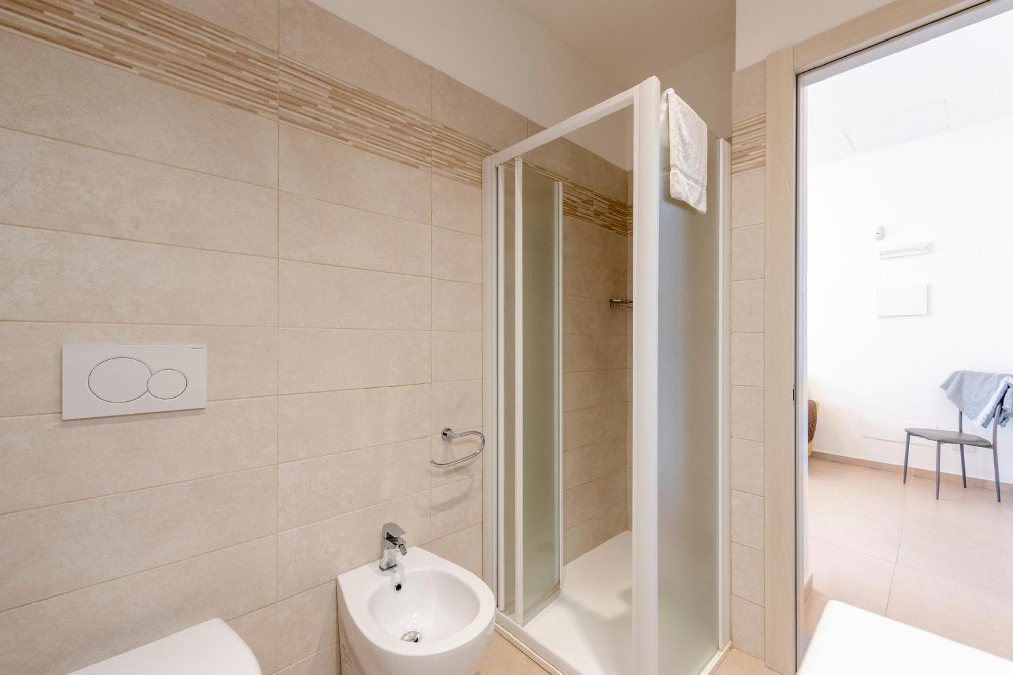 Suite Ondina Viareggio Apartments Екстериор снимка