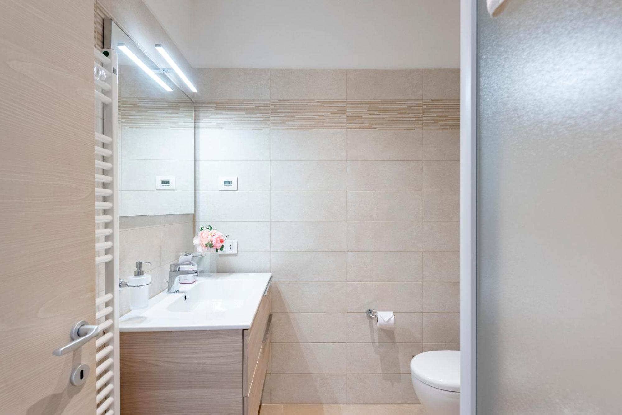 Suite Ondina Viareggio Apartments Екстериор снимка