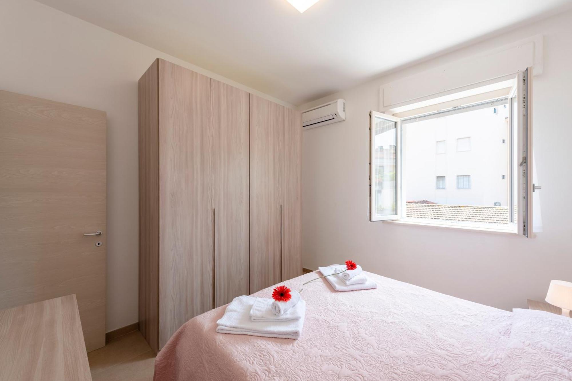 Suite Ondina Viareggio Apartments Екстериор снимка